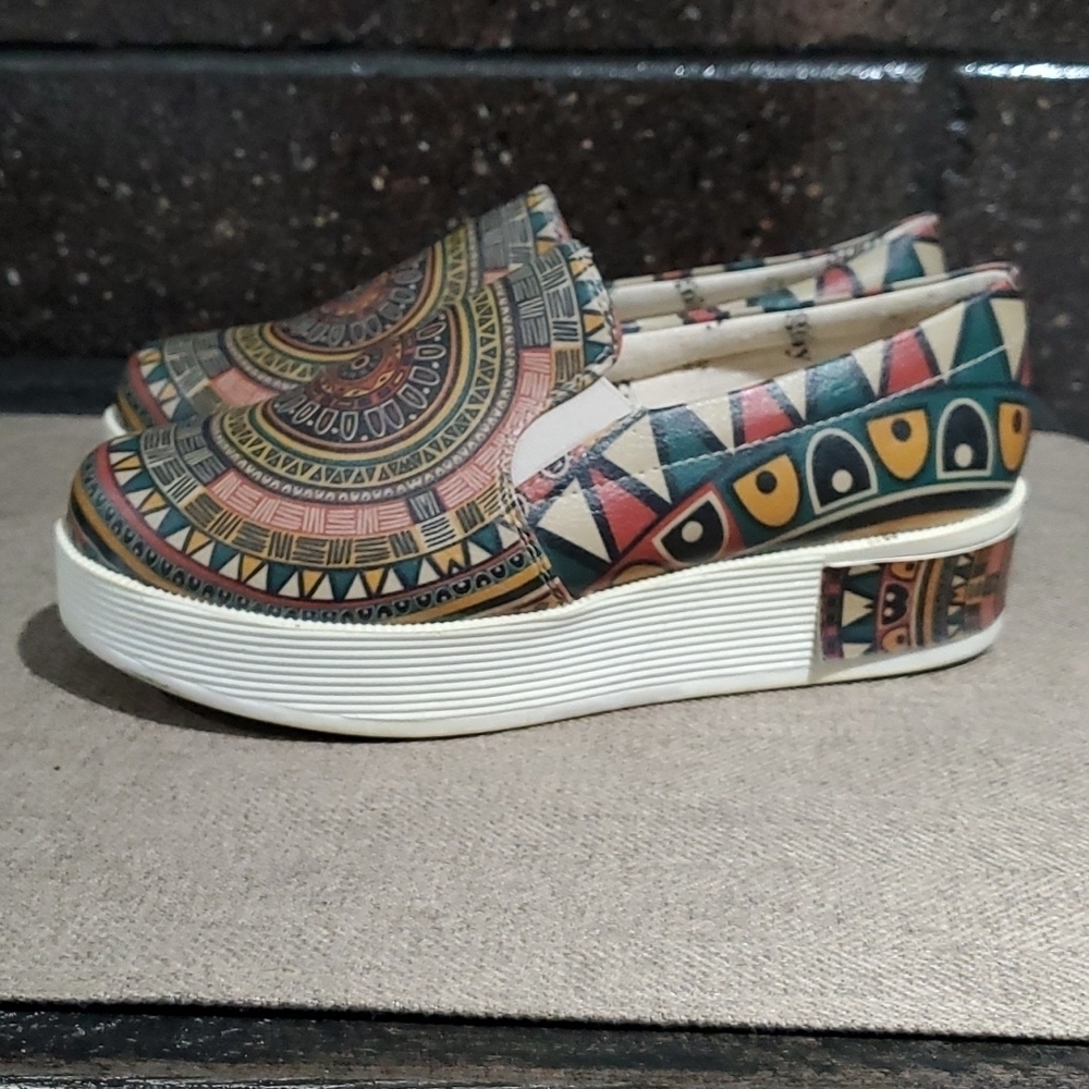 GOBY SLIP ON PLATFORM VEGAN CHUNKY SNEAKERS WITH AZTEC PRINT TRAINERS ART - Picture 4 of 14